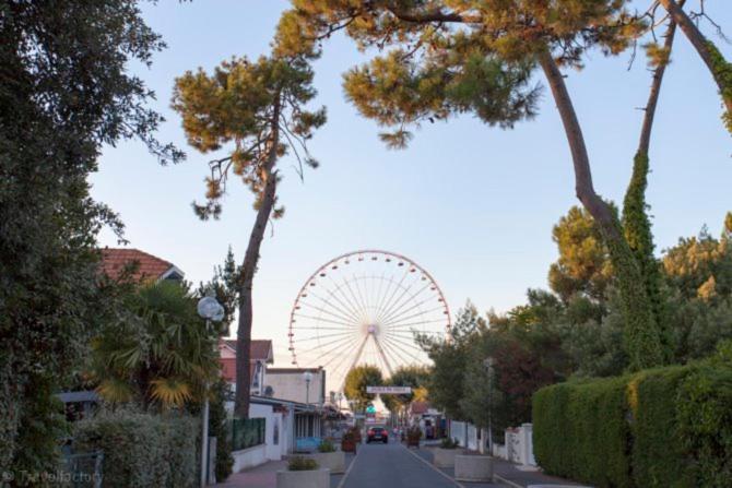 Villa Estoril Ronce Les Bains 拉特里姆莱德 外观 照片